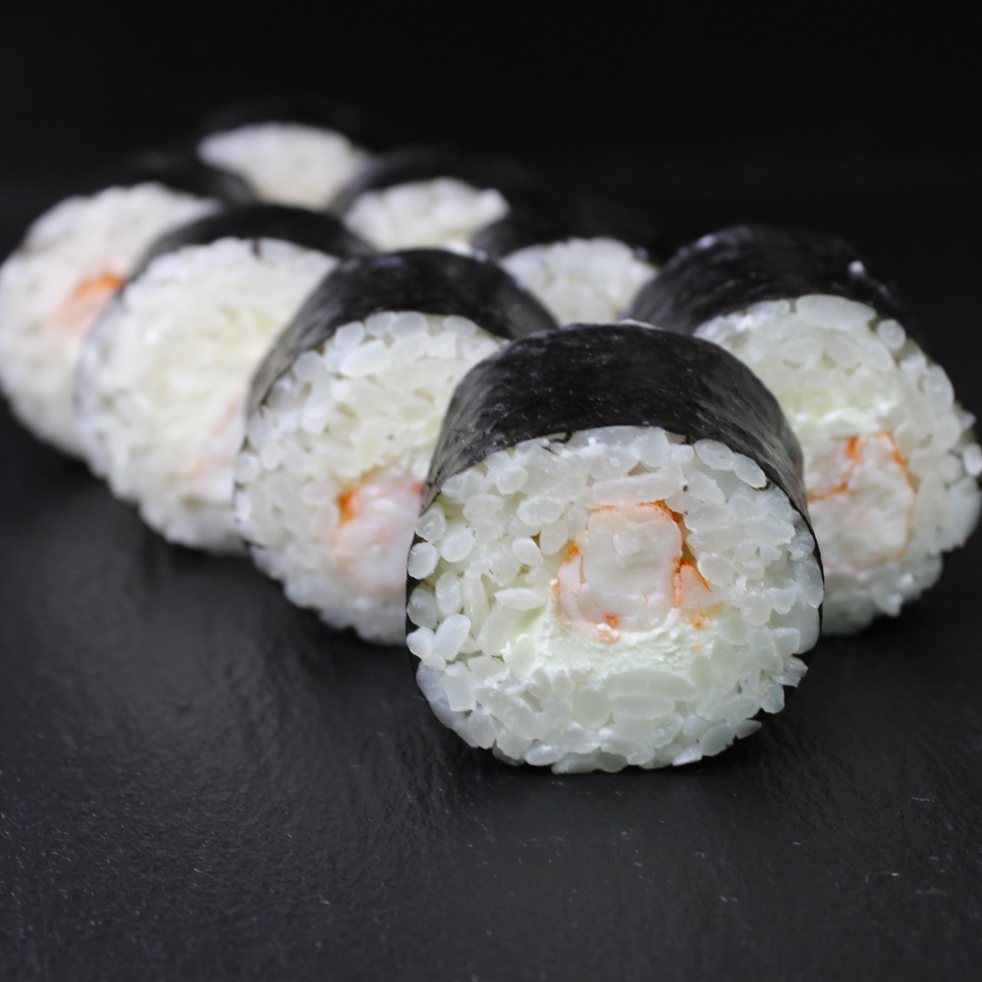 Эби маки (с сыром)