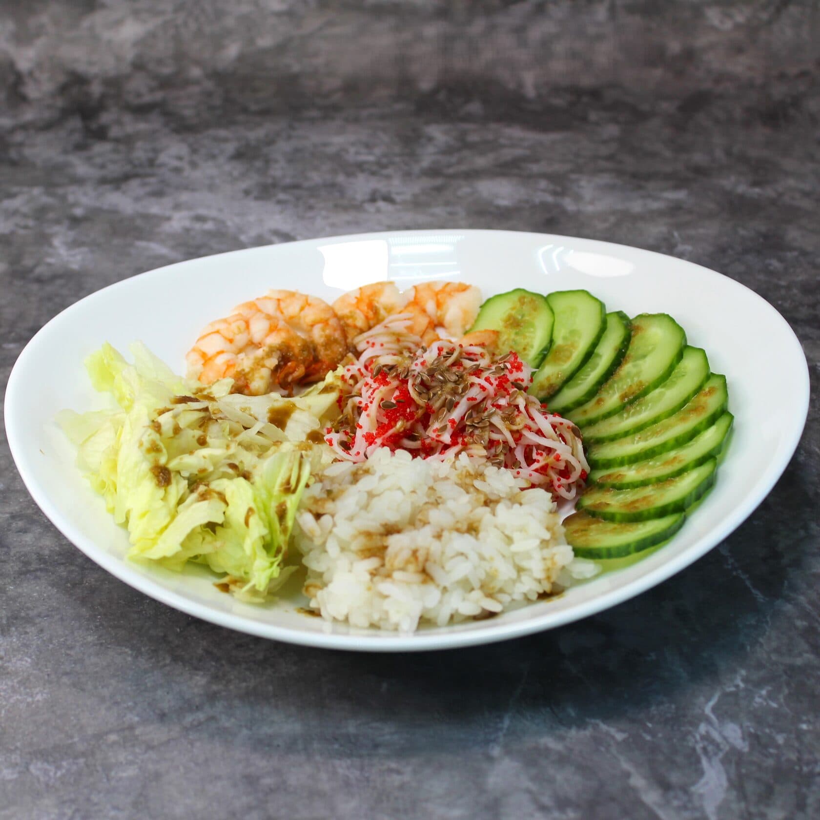 Поке с креветкой и крабом